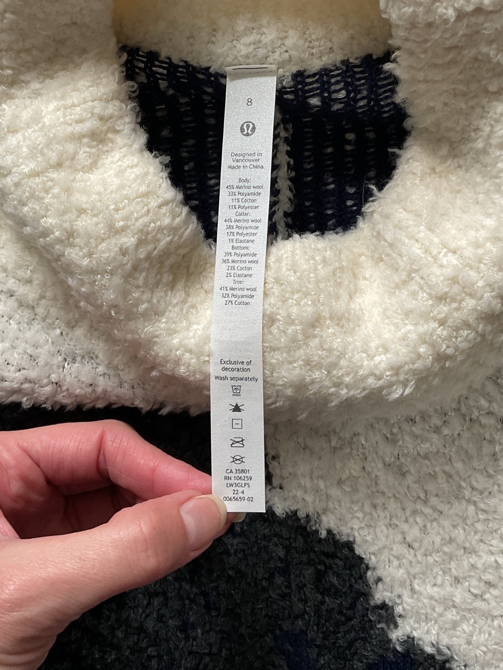 Lululemon Ombre Knit Textured Poncho, size 8 - Picture 9 of 14